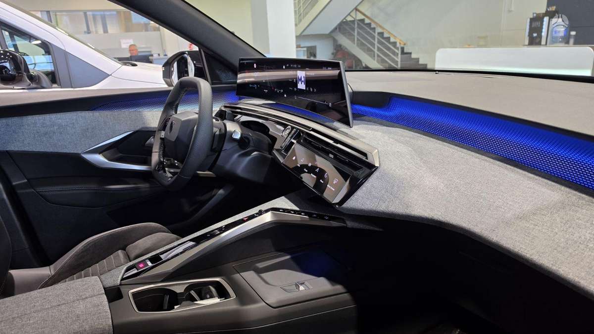 Peugeot 5008 - 9