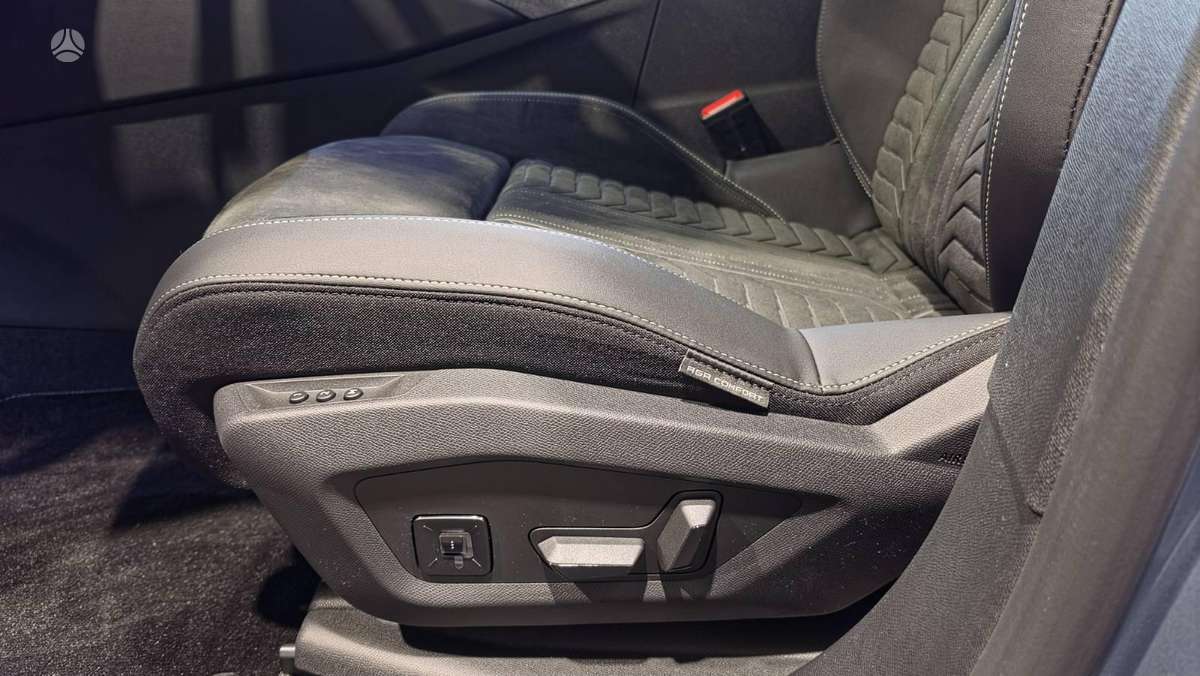 Peugeot 5008 - 12