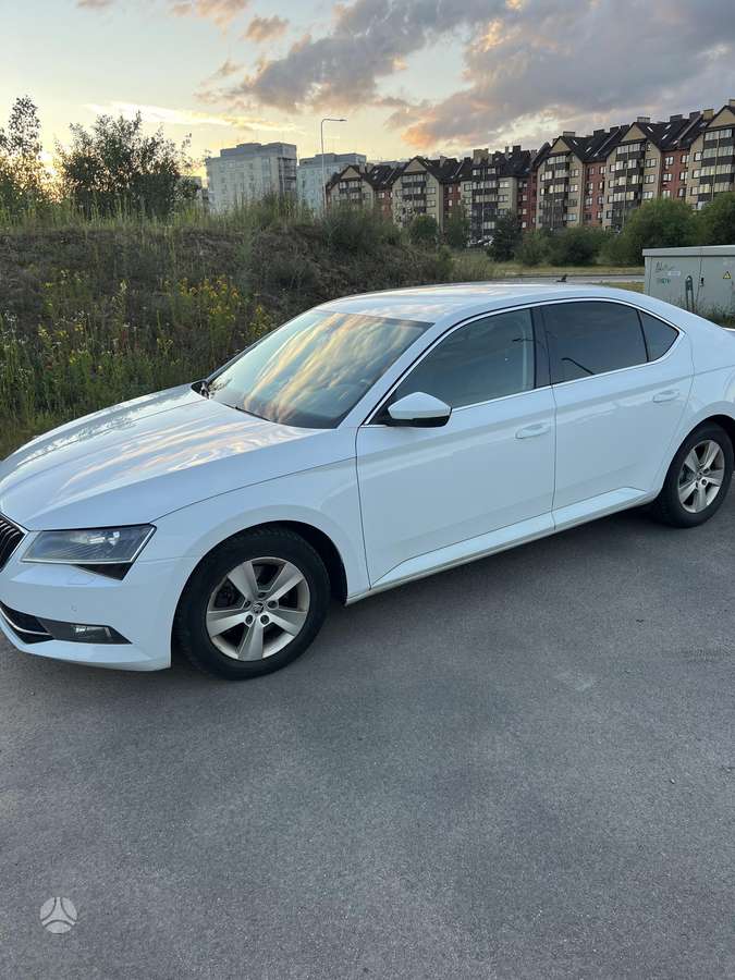 Skoda Superb, 2.0 l., Хэтчбек
