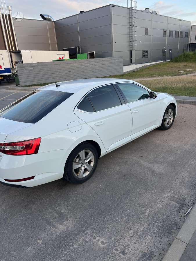 Skoda Superb, 2.0 l., hatchback