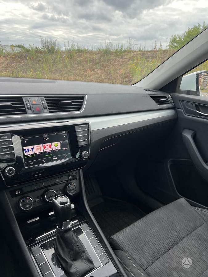 Skoda Superb, 2.0 l., hatchback