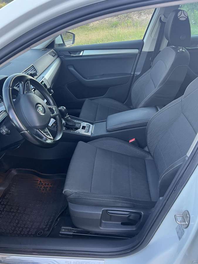 Skoda Superb, 2.0 l., hatchback