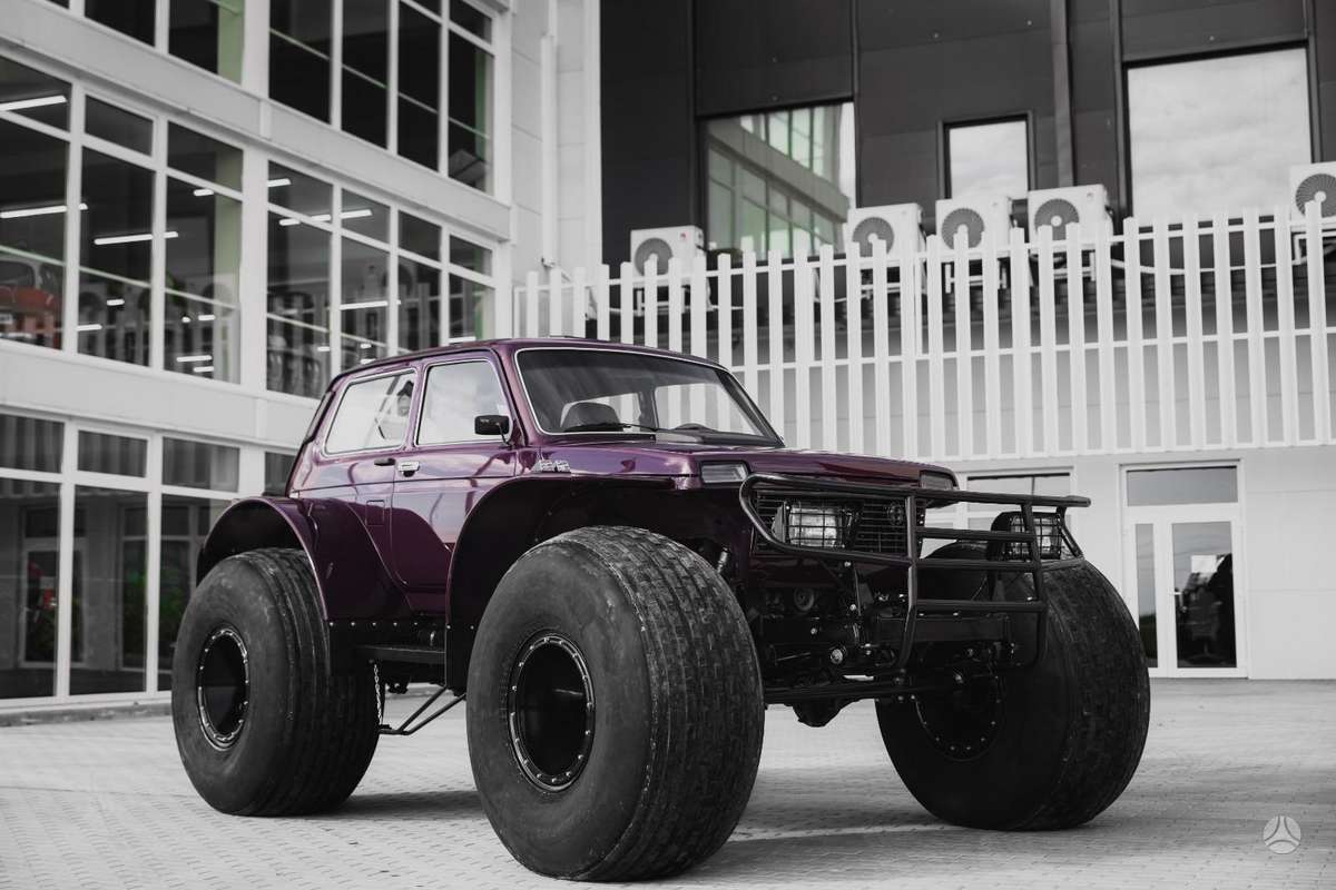 Lada Niva, off-road / crossover