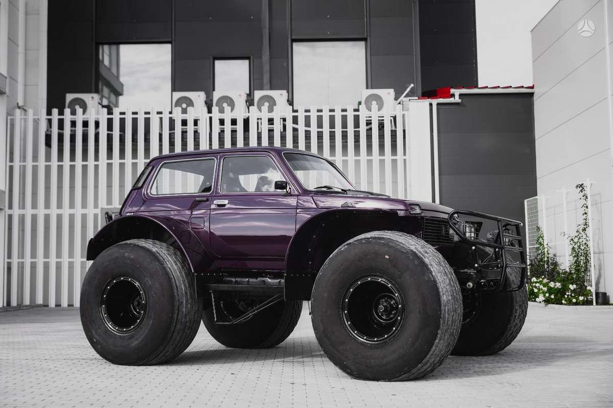 Lada Niva, off-road / crossover
