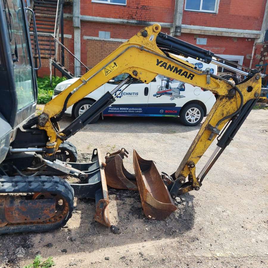 Yanmar SV26, мини-экскаваторы