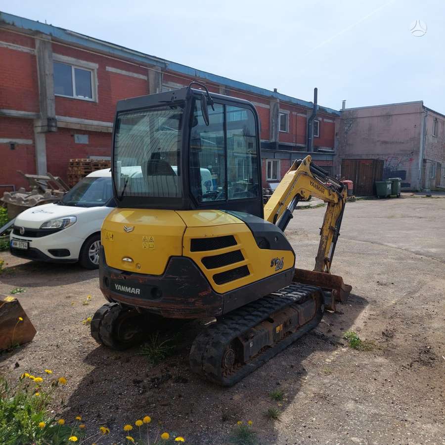 Yanmar SV26, mini excavator