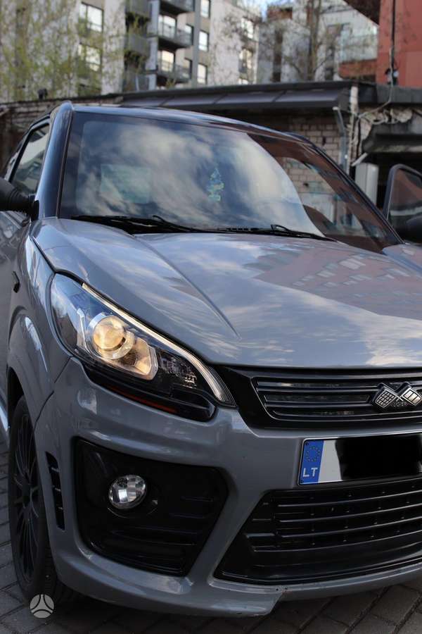 Ligier JS50, 0.5 l., hatchback
