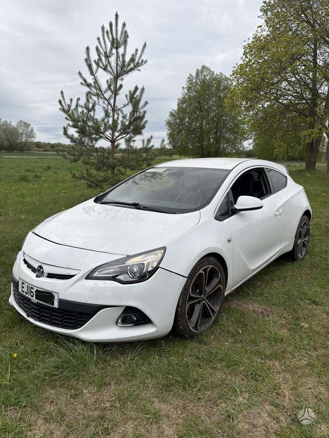 Opel Astra dalimis. Metalynas rrr