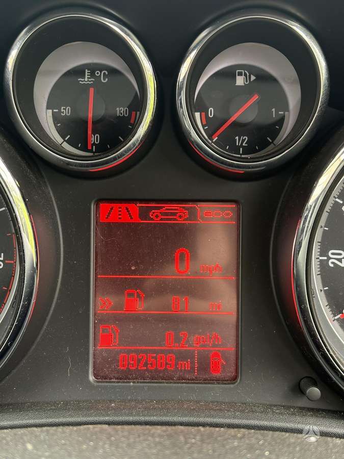 Opel Astra dalimis. Metalynas rrr