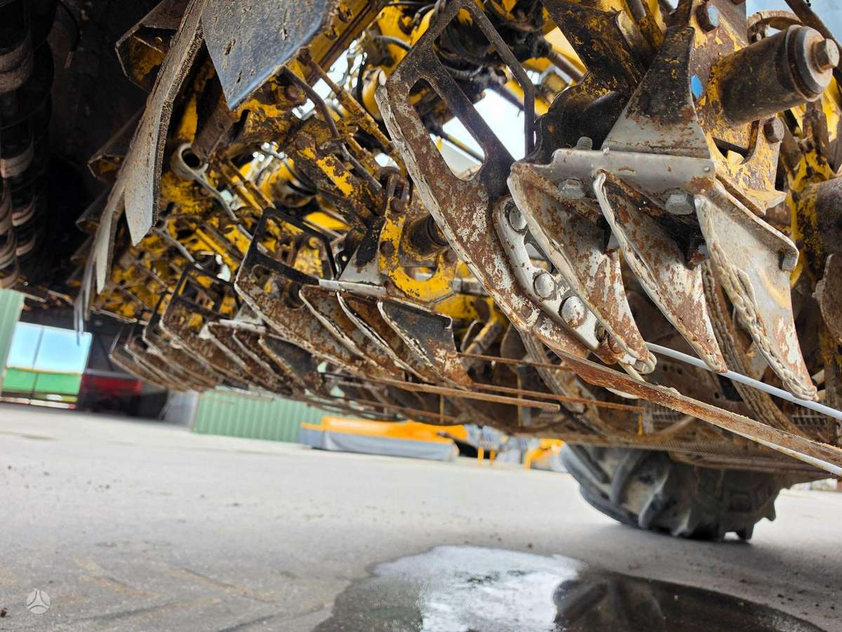 Ropa EURO TIGER V4, combine harvesters