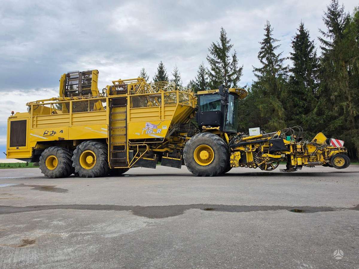 Ropa EURO TIGER V4, combine harvesters