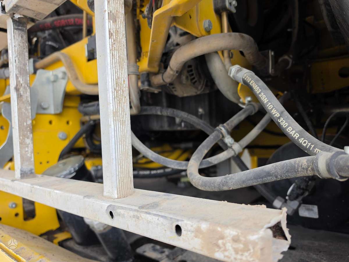 Ropa EURO TIGER V4, combine harvesters