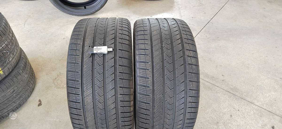 Vredestein Quatrac Pro, всесезонные 235/35 R19