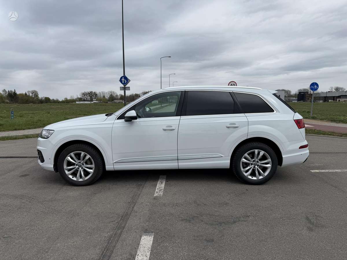 Audi Q7, 3.0 l., Внедорожник / Кроссовер