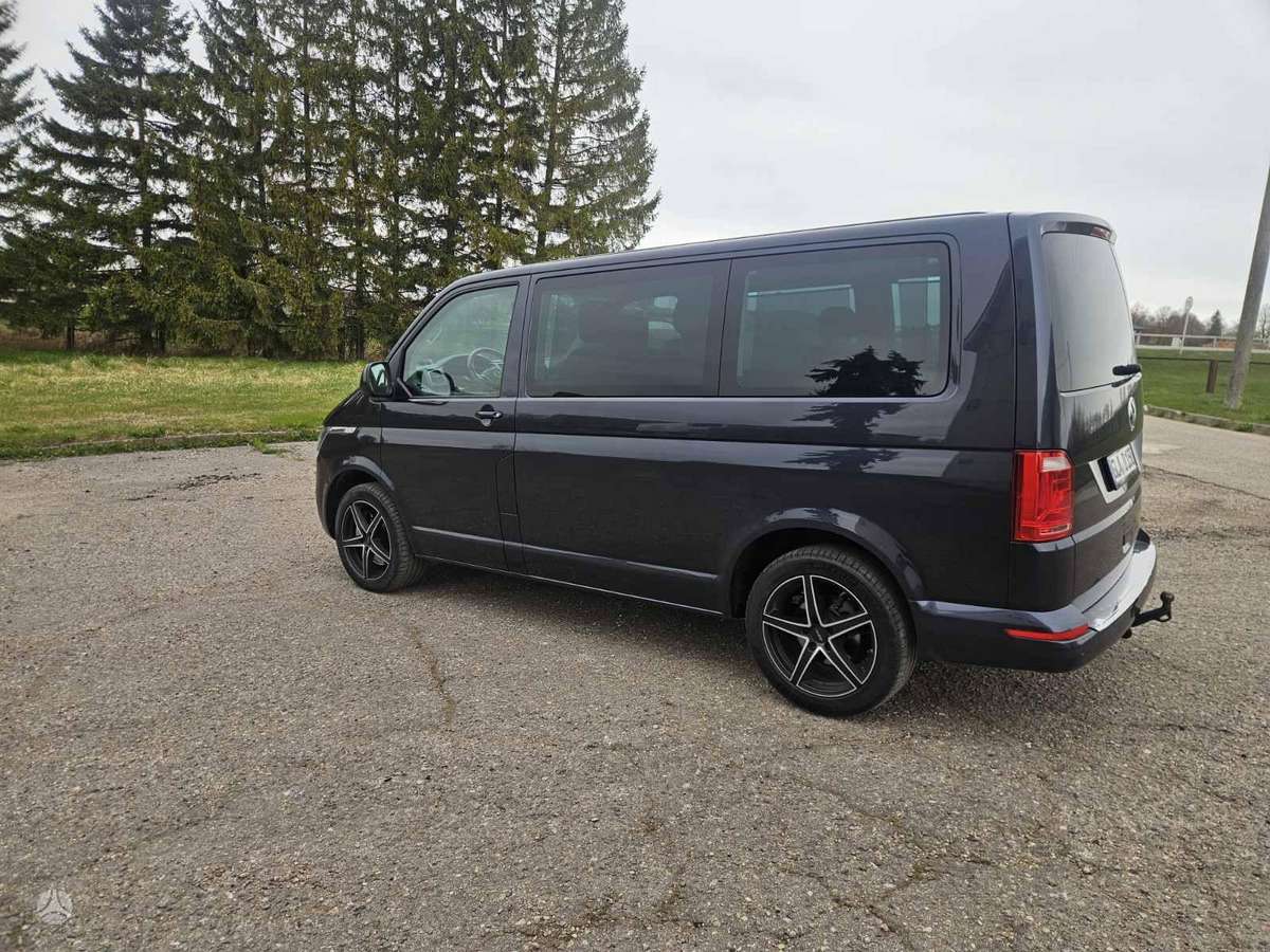 Volkswagen Multivan - 7