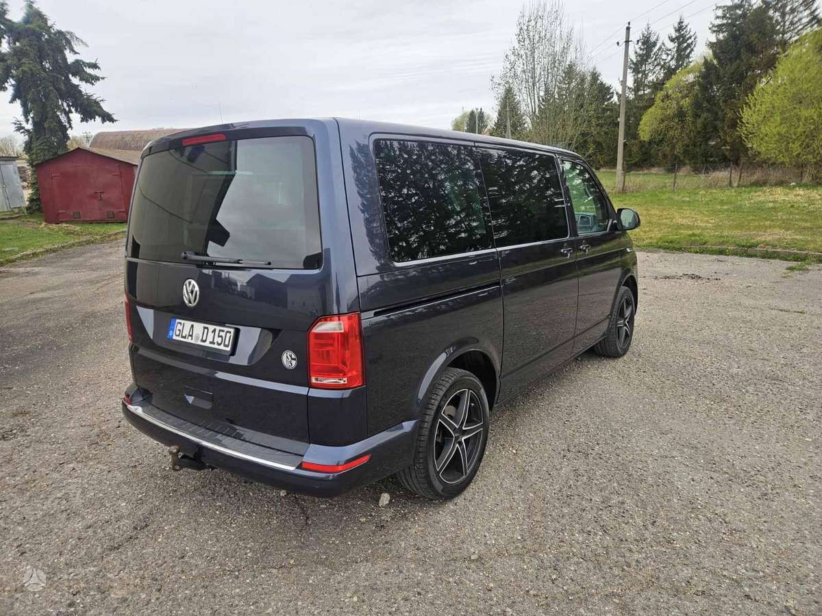 Volkswagen Multivan - 9