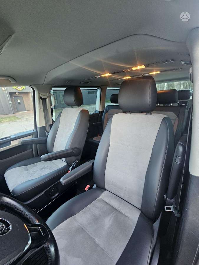 Volkswagen Multivan - 12