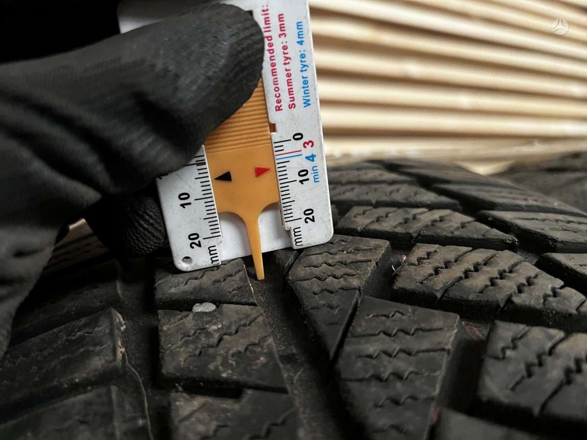 Continental, winter 235/55 R19