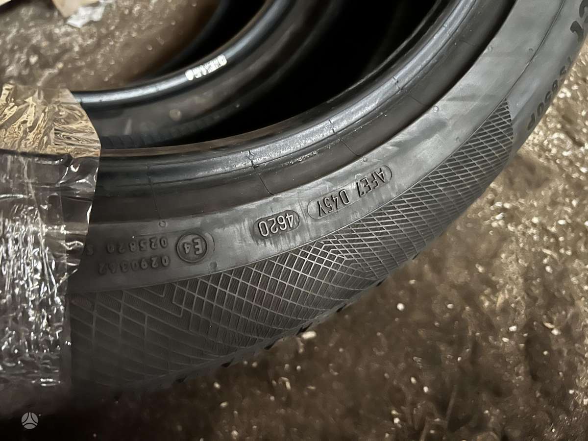 Continental, зимние 235/55 R19