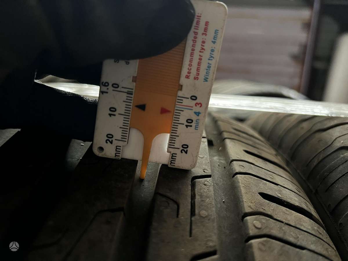 Continental, summer 225/60 R18