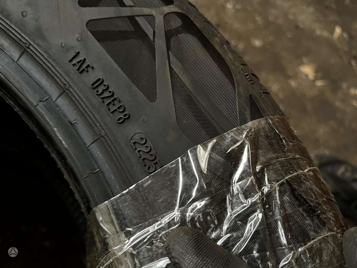 Continental, летние 225/60 R18