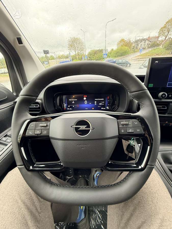 Opel Combo, 1.5 l., mpv / minivan