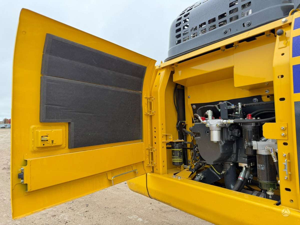 Komatsu PC 210 LC-11 E0 LONGREACH 16 M, экскаваторы