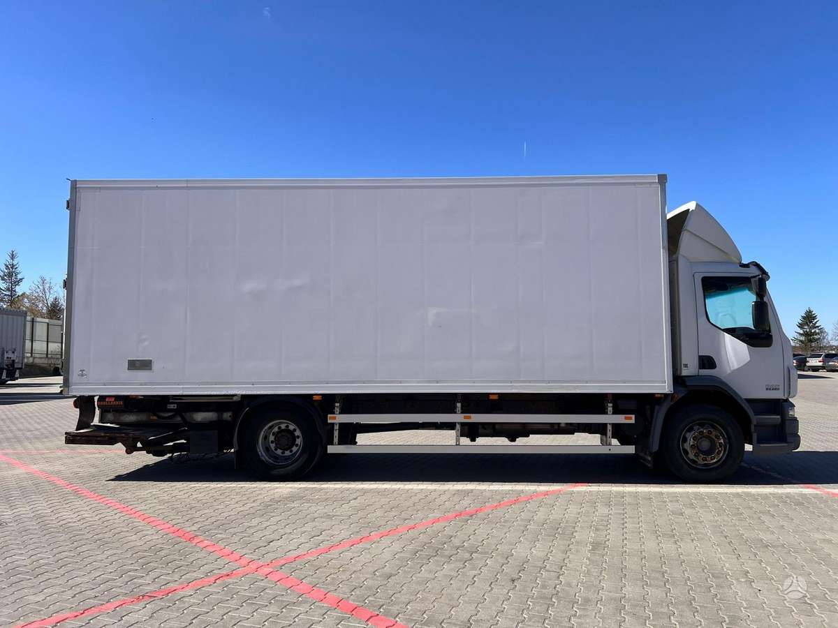 DAF LF55.220, box trucks / box vans