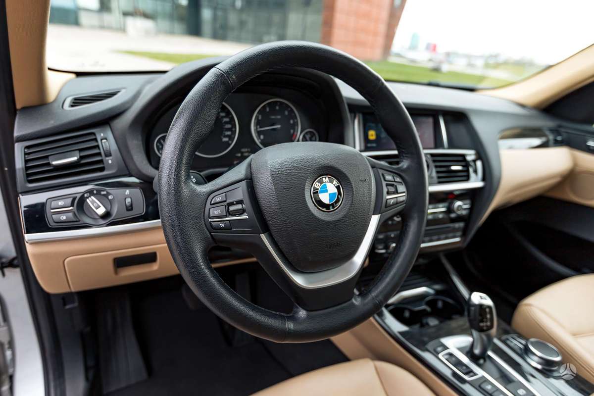 BMW X3, 2.0 l., Внедорожник / Кроссовер