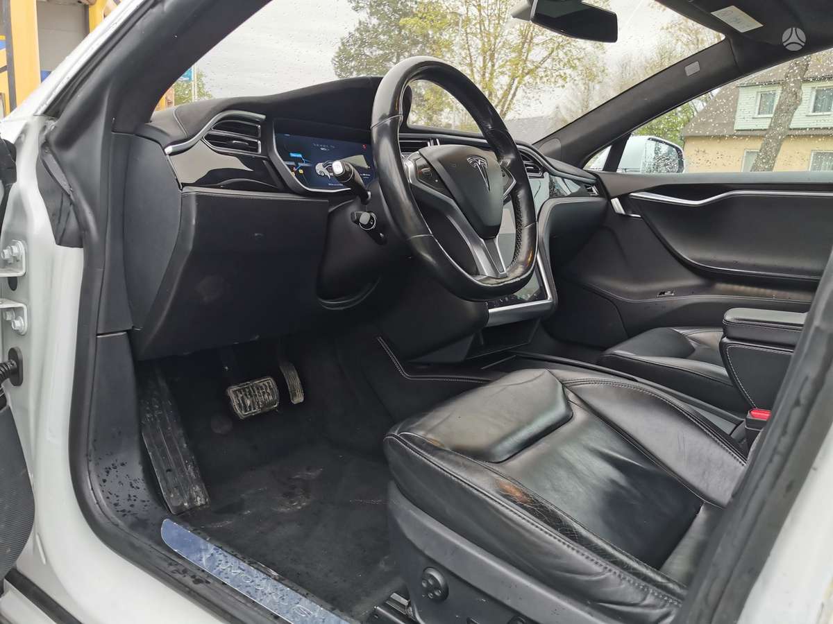 Tesla Model S, 90 кВт·ч, Хэтчбек