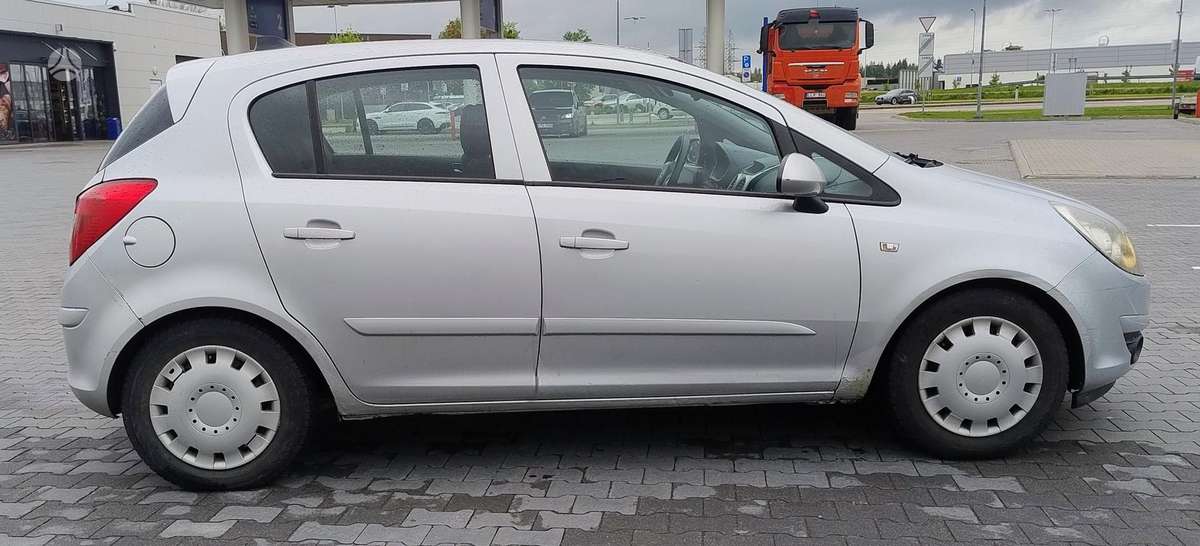Opel Corsa, 1.2 l., hatchback