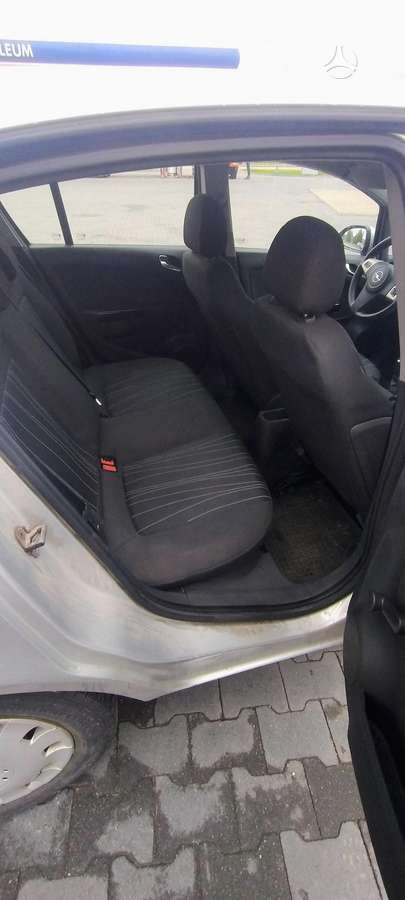 Opel Corsa, 1.2 l., hatchback