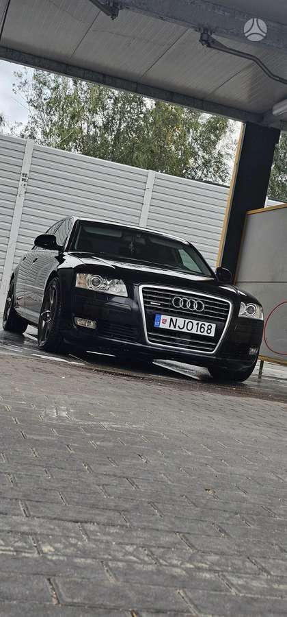 Audi A8, 4.1 l., Седан