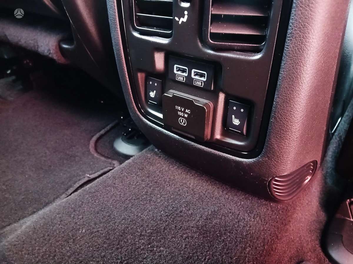 Dodge Durango, 3.6 l., off-road / crossover