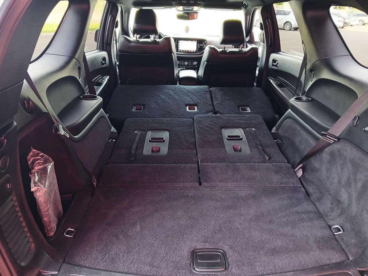 Dodge Durango, 3.6 l., off-road / crossover