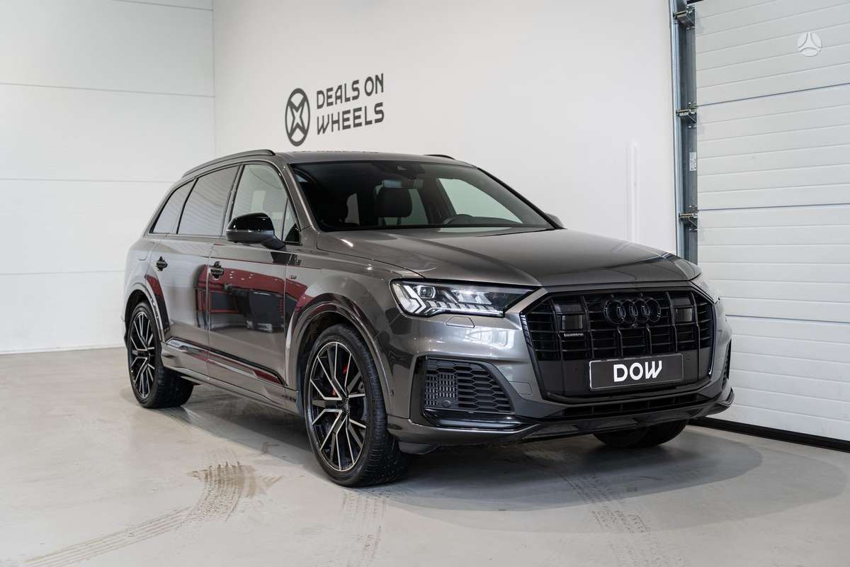 Audi Q7, 3.0 l., Минивэн
