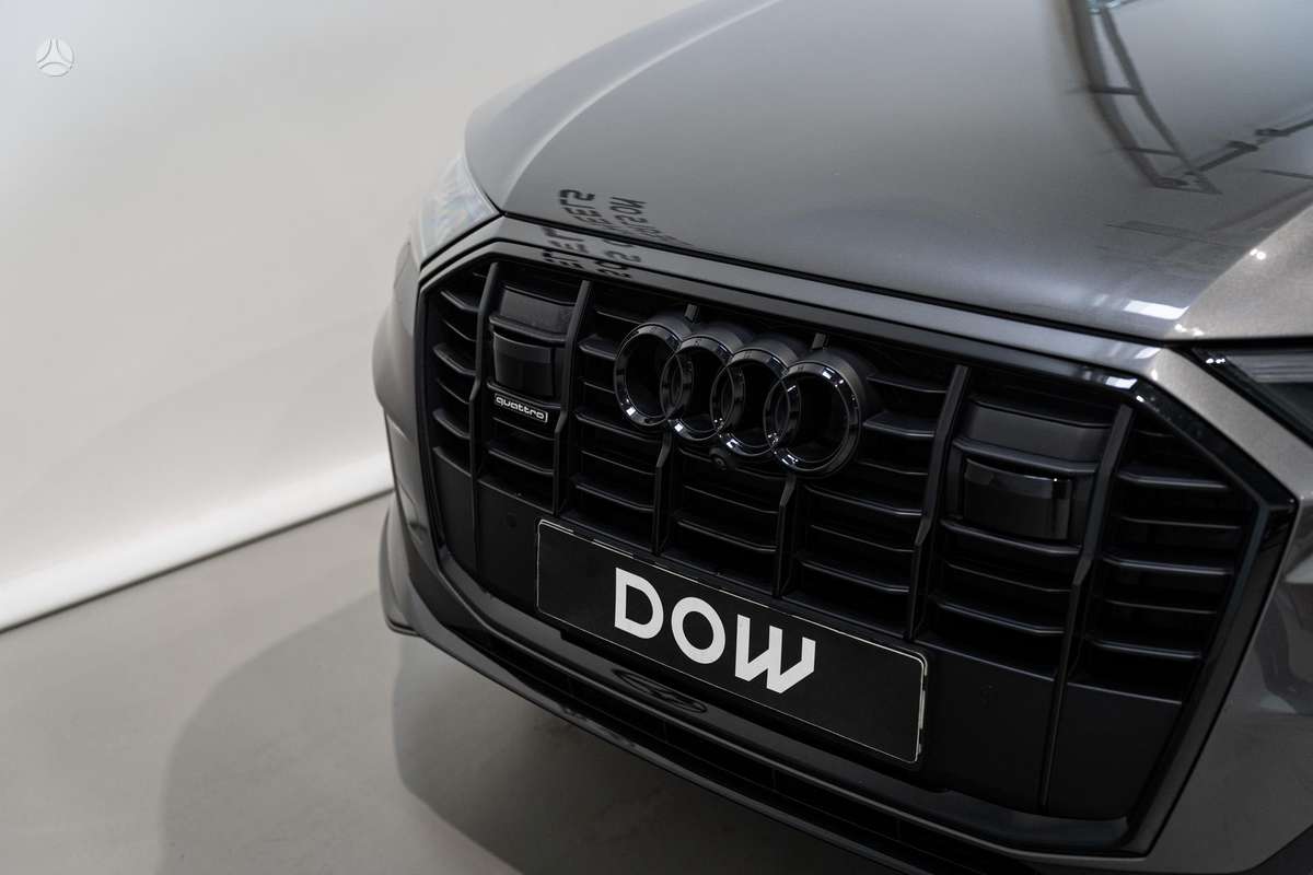 Audi Q7, 3.0 l., Минивэн