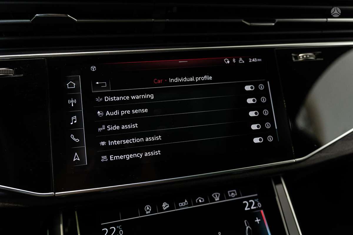 Audi Q7, 3.0 l., Минивэн
