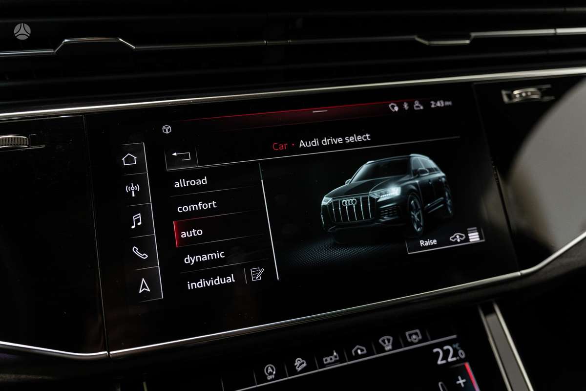 Audi Q7, 3.0 l., Минивэн
