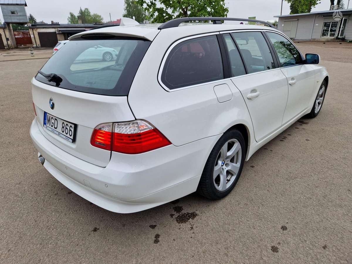 BMW 520, 2.0 l., Универсал