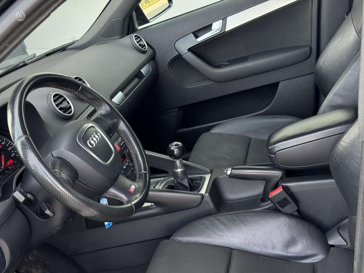 Audi A3, 2.0 l., Хэтчбек