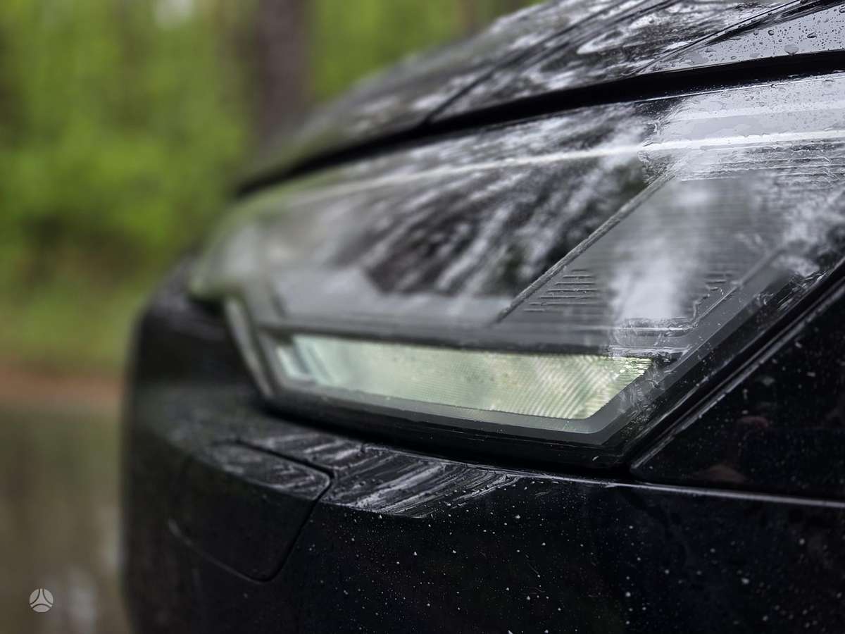 Audi A6, 2.0 l., Универсал