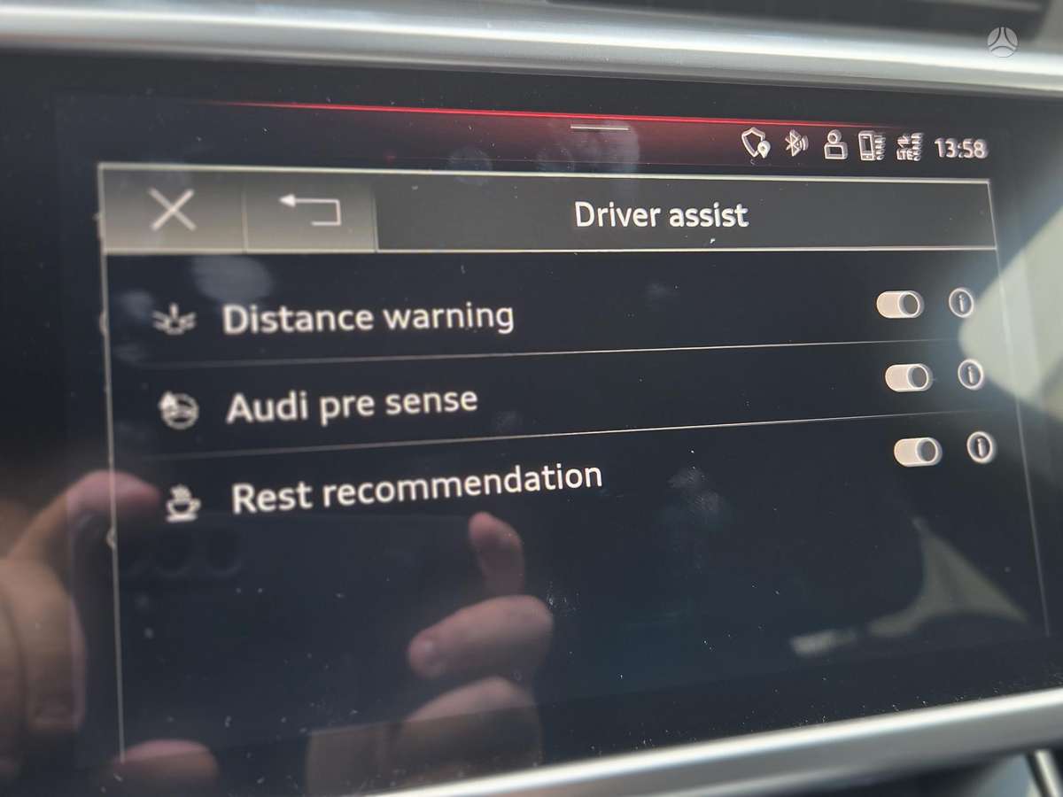 Audi A6, 2.0 l., Универсал