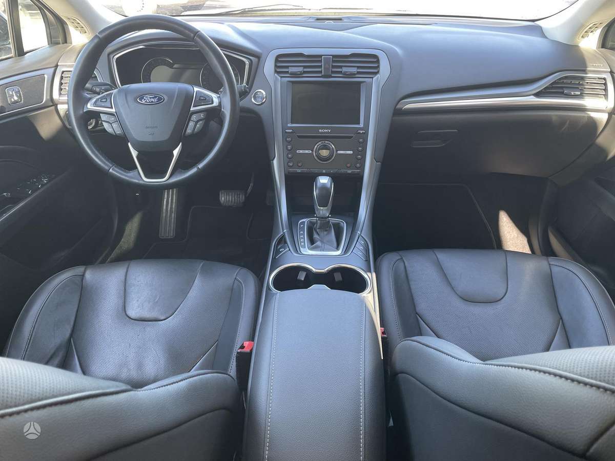 Ford Mondeo, 2.0 l., hatchback