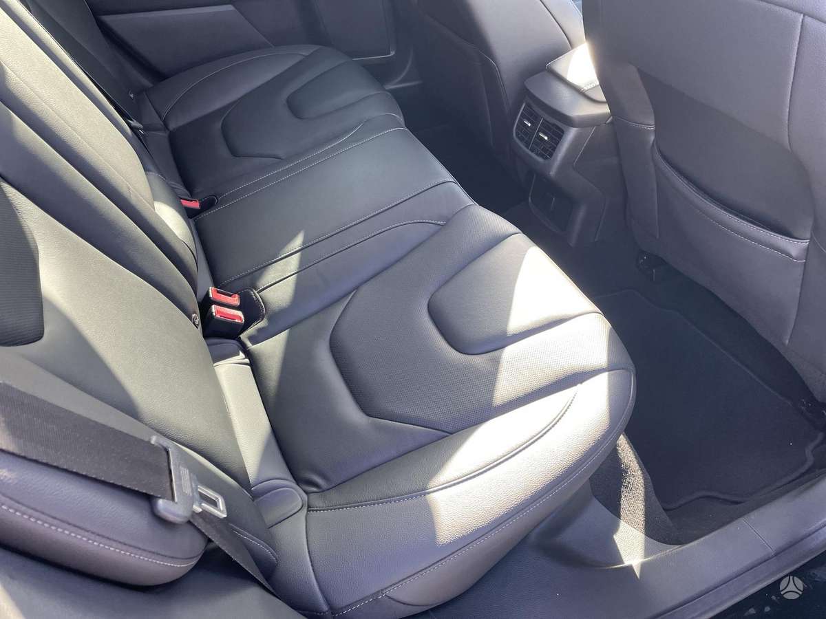 Ford Mondeo, 2.0 l., hatchback