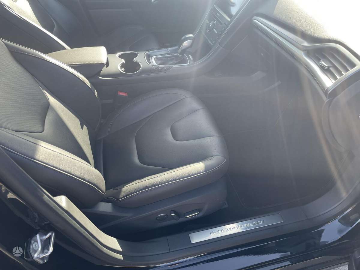 Ford Mondeo, 2.0 l., hatchback