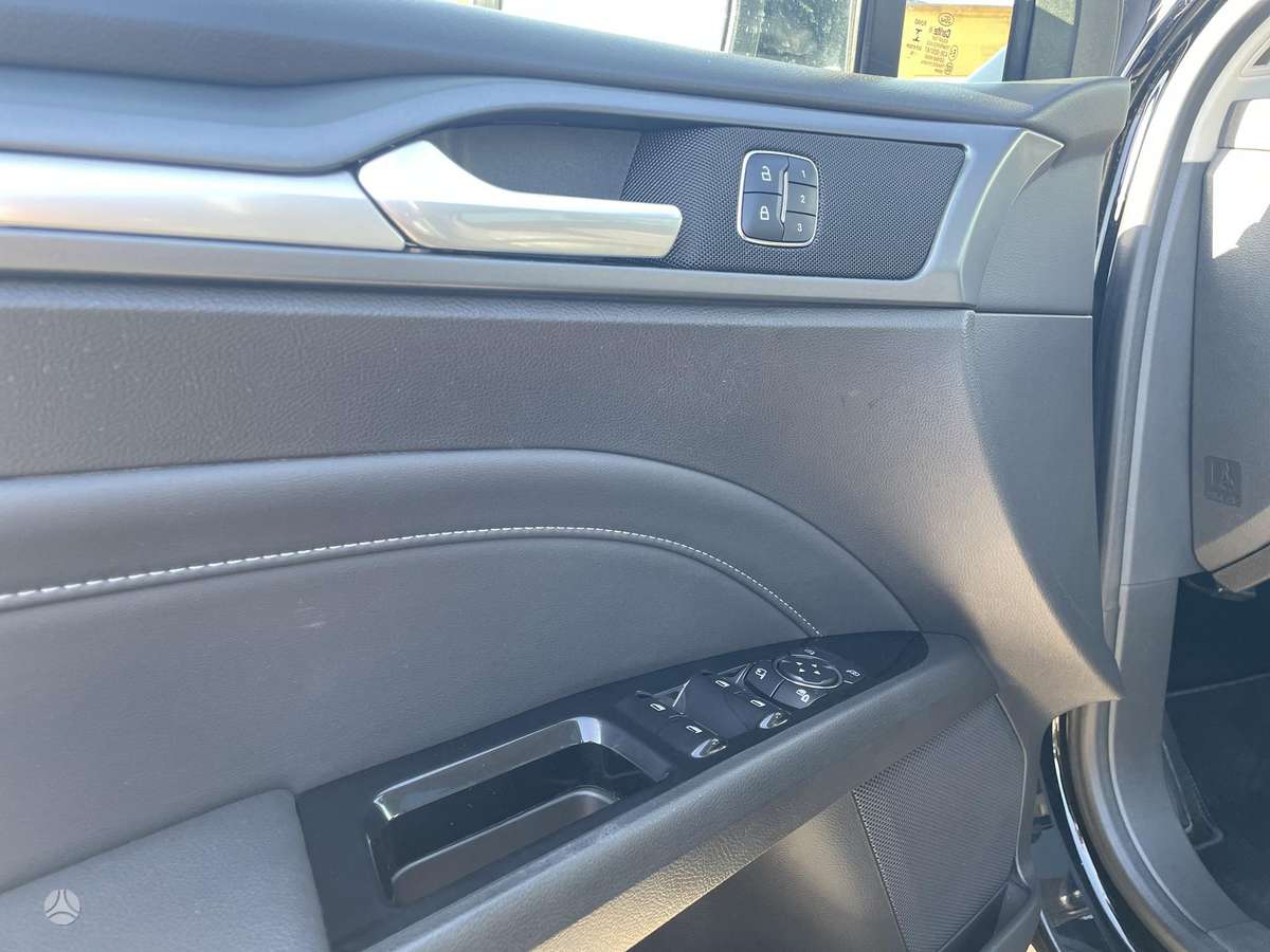 Ford Mondeo, 2.0 l., hatchback