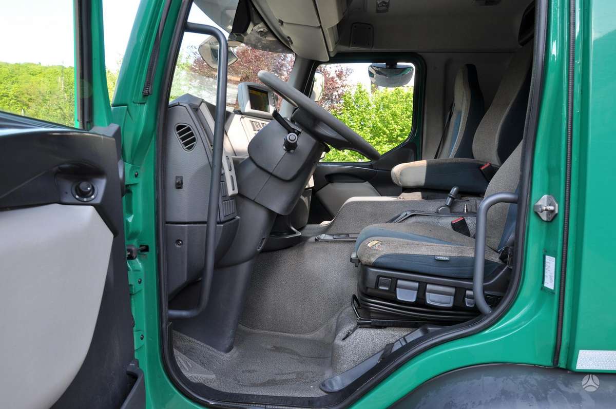 Volvo FE 320, garbage trucks