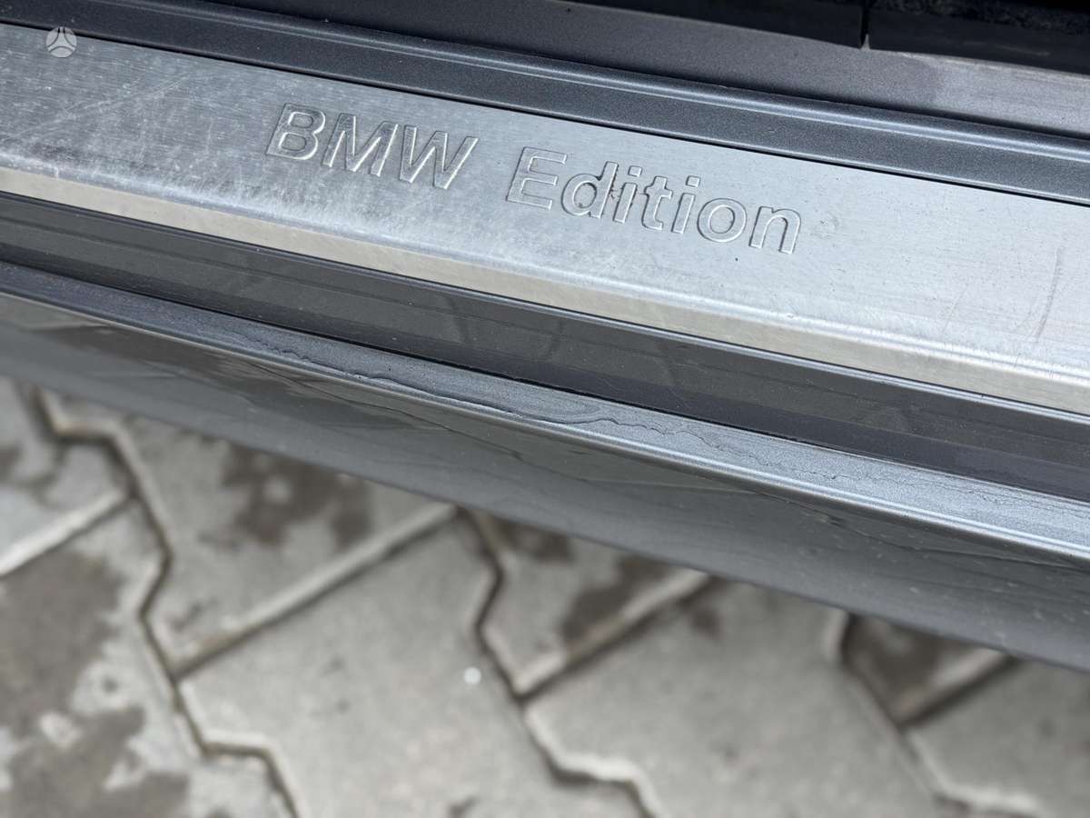 BMW 116, 2.0 l., hatchback