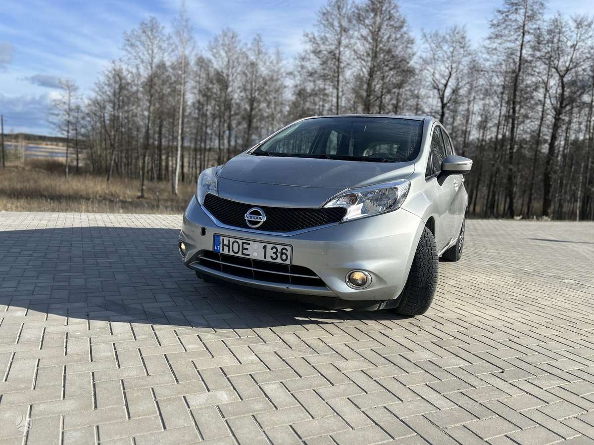 Nissan Note, 1.5 l., hatchback